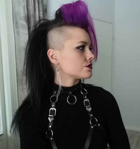 VMissyB star du porno exclusive images