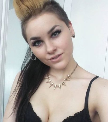 VMissyB sexe star du porno images