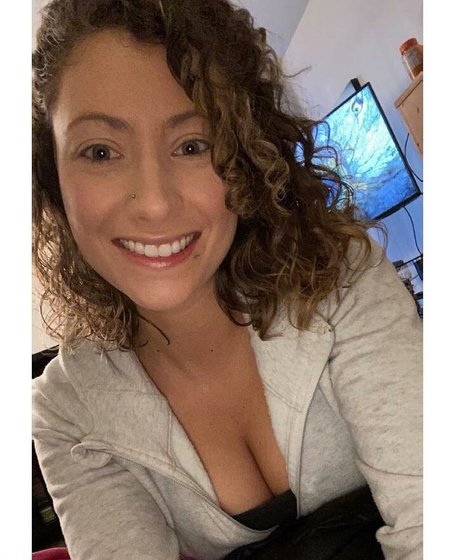 Brino Wyant jolie star du porno des photos