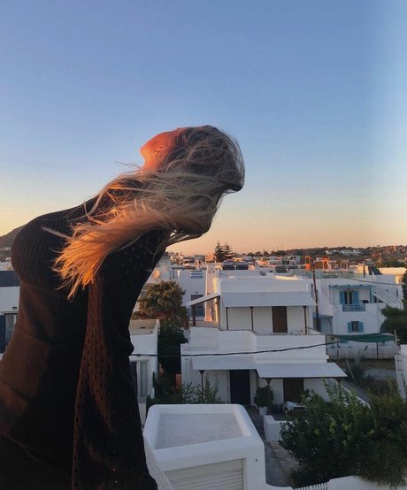 Elly Anne star du porno exclusive photo