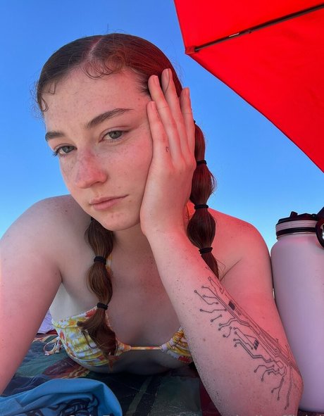 filles de larmée uniquementfans sympa érotique archive