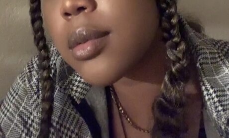 Lillth the Scorpio modèle des photos