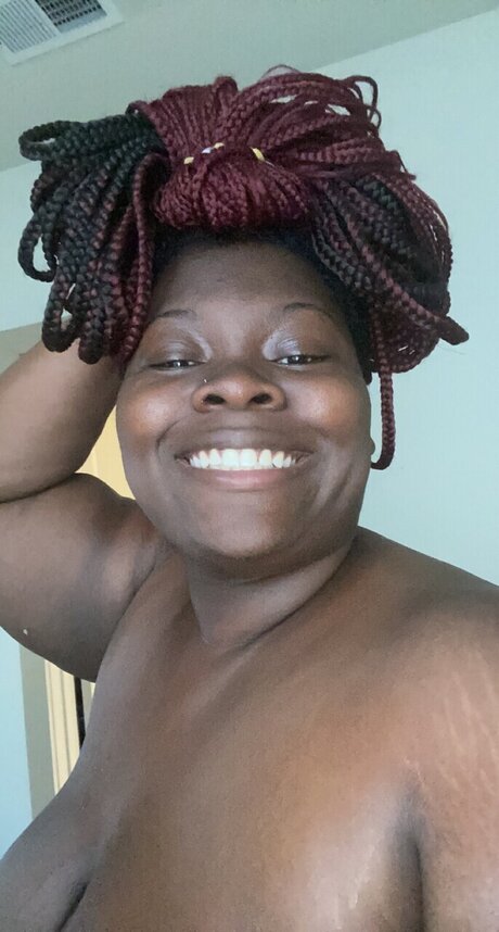 Sha kiyah Jackson modèle nu des photos