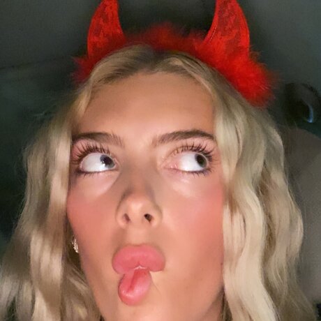 u252526626 modèle de haute qualité images