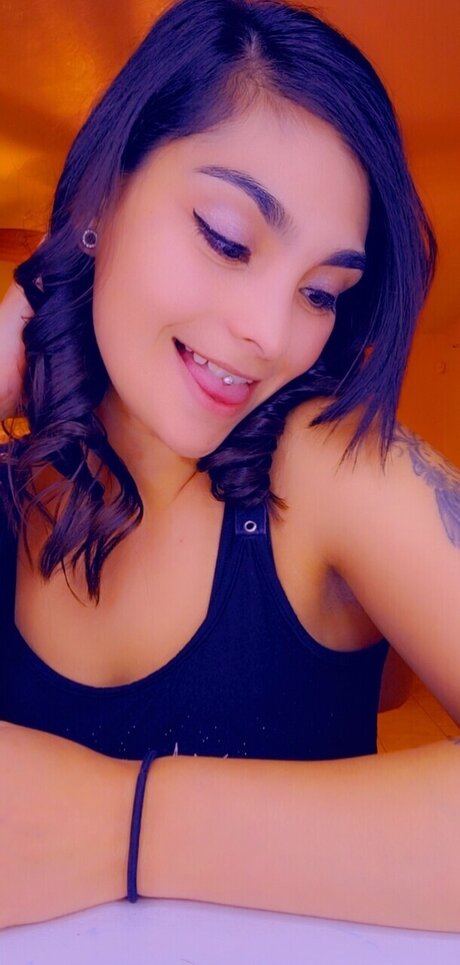 Sweetness actrice de grande qualité images