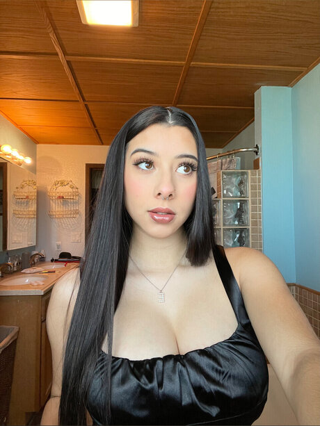 Emely Jeanine étoile gratuite photos