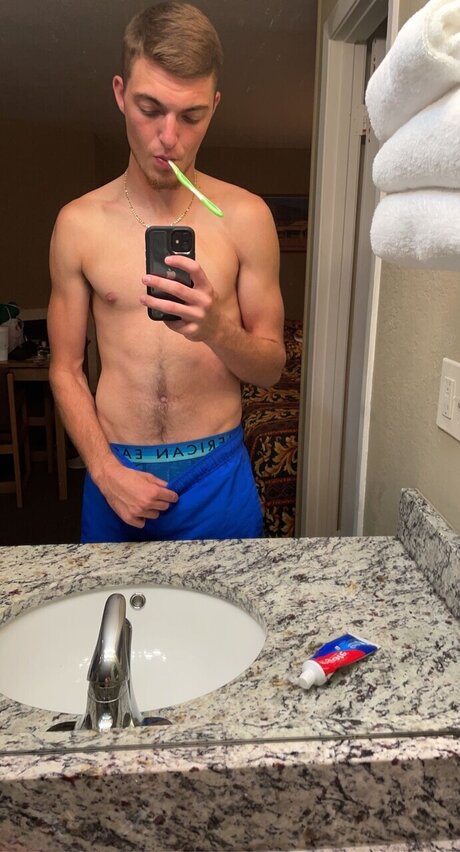 Cruck2003 nus de stars du porno photo