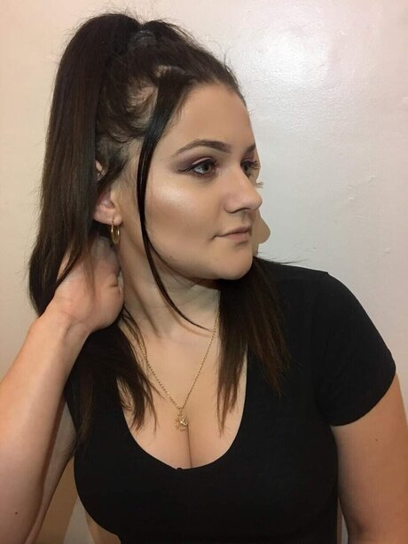 Cassandra Cassie star du sexe des photos