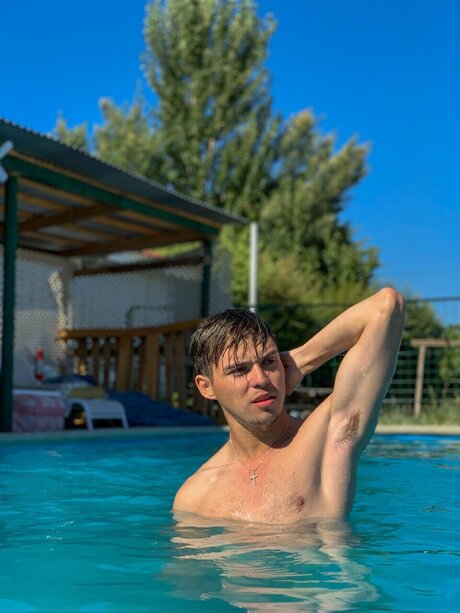 Nestor Navarro nus étoiles collection