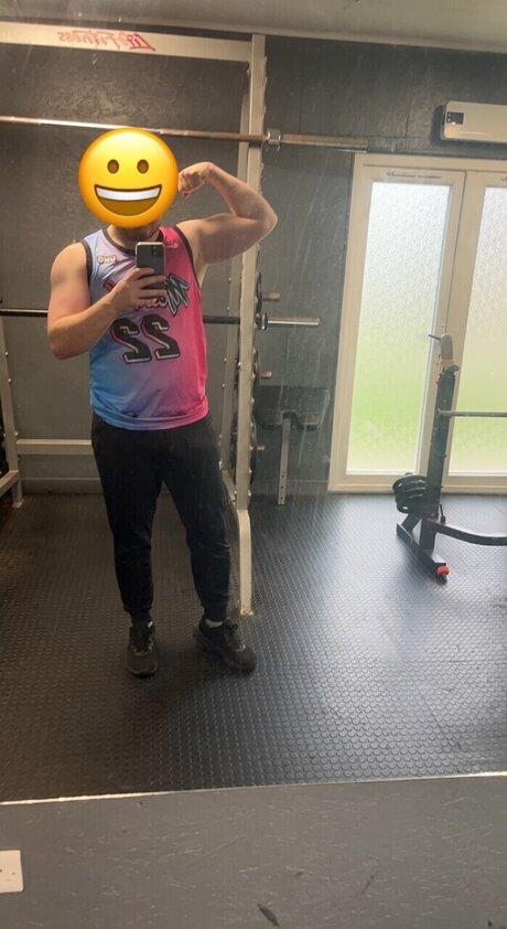 Therapized art de star du porno image