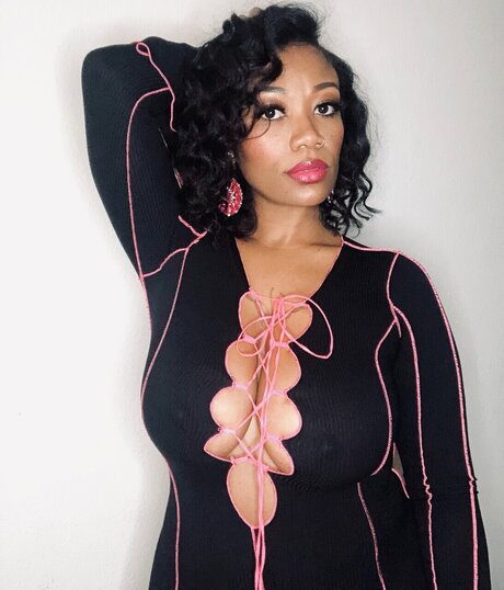 WhoisCoi étoile érotique galeries