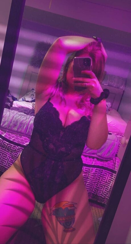 Tyra étoile adulte galerie