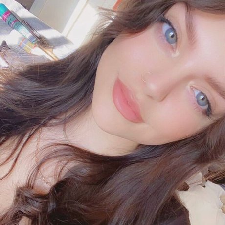 Bbgumbitchh étoile hd collection