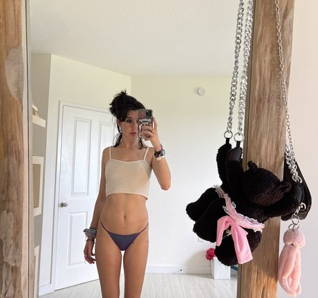 Anne Frank actrice chaude photo