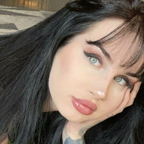 Violetbabyx star du porno sexy photo