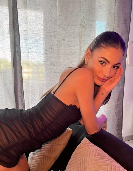 itscapucine star du porno gratuite collection