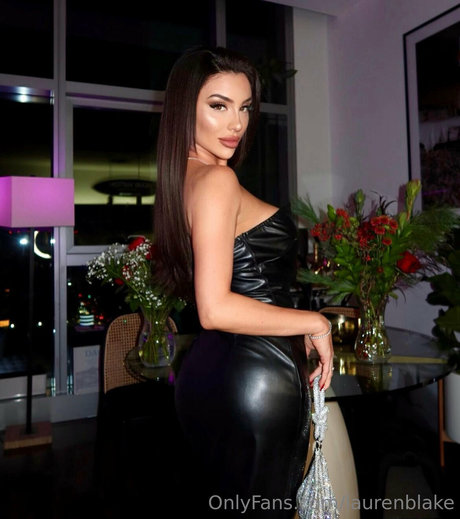 Lauren Blake haut modèle image