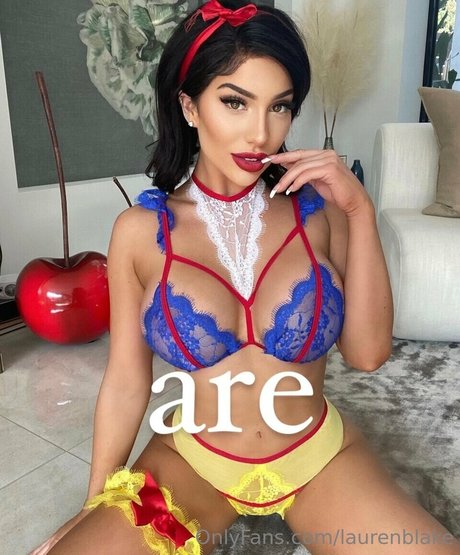 Lauren Blake star du porno chaud photos