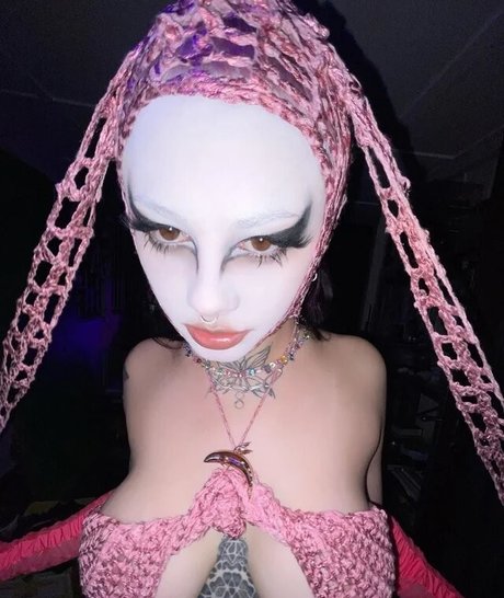 Zheani modèle xxx img