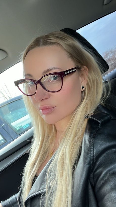 Annaka modèles nus img