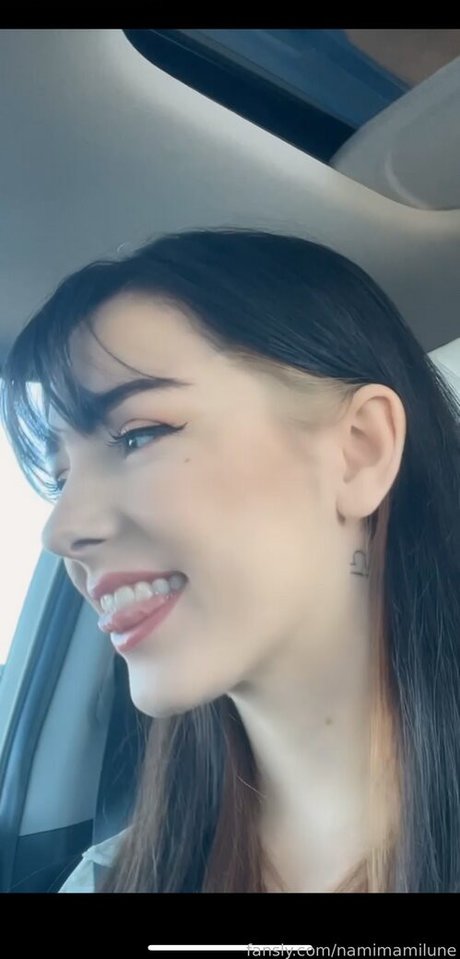 Nami Mami Lune actrice libre photo