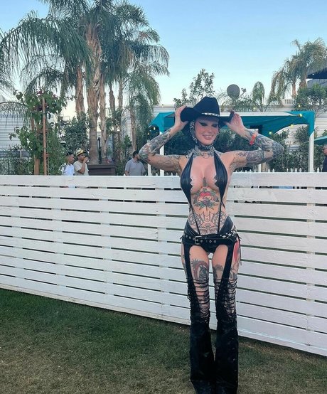 journaliste onlyfans art xxx photos