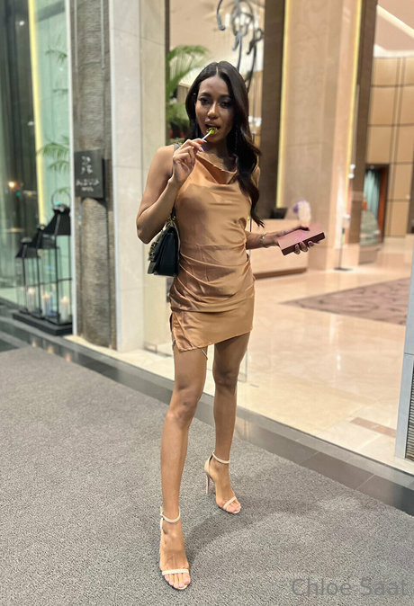 Chloe Saat star du porno belle image