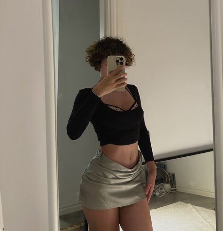 hollyloly modèle chaud photo