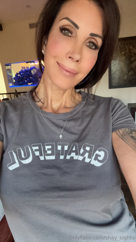 Shay Sights modèle parfait photos