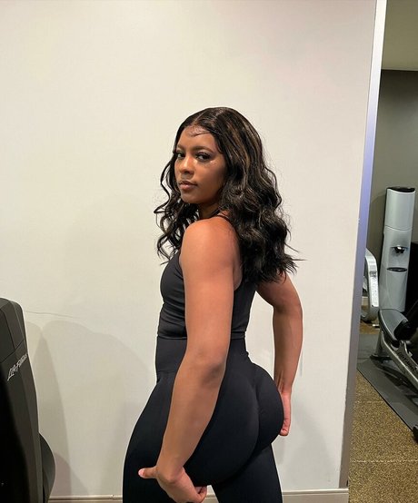 Saleema Mansur étoile gratuite img