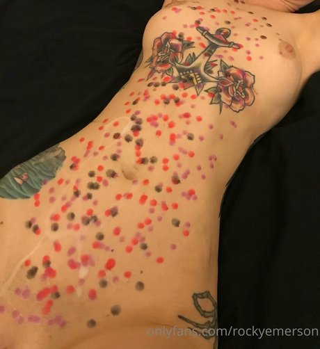 Rocky Emerson actrice libre images