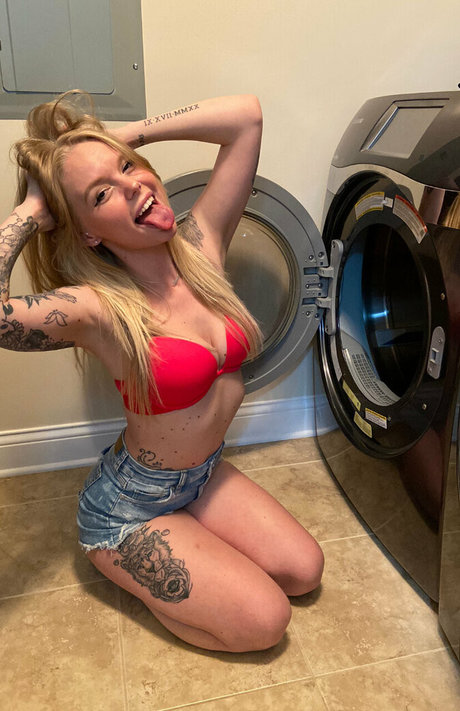 Charlie Chip modèle magnifique galeries