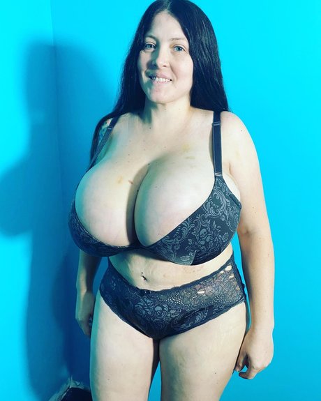 Demora Avarice star du porno nue photos