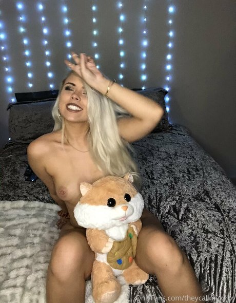 dp uniquementfans beau sexe photo