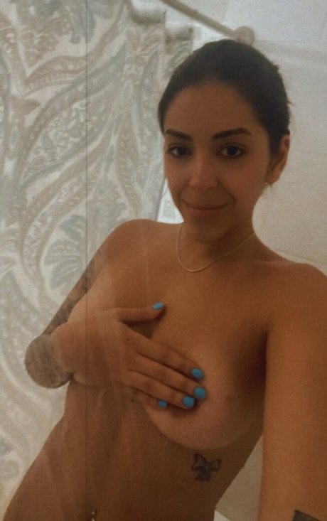 Mia Martinez star du porno hd collection