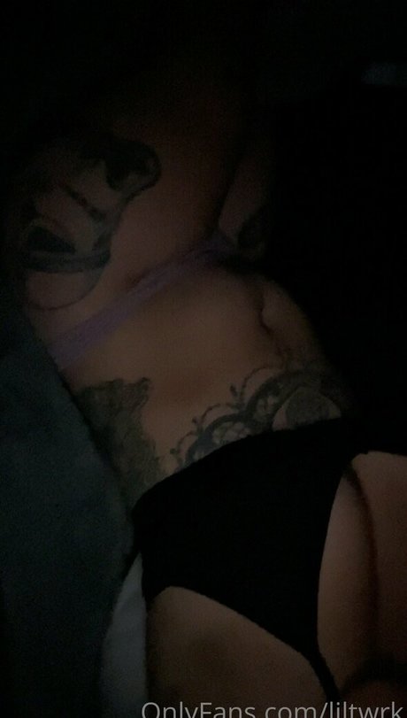 liltwrk star du porno en haute qualité photo