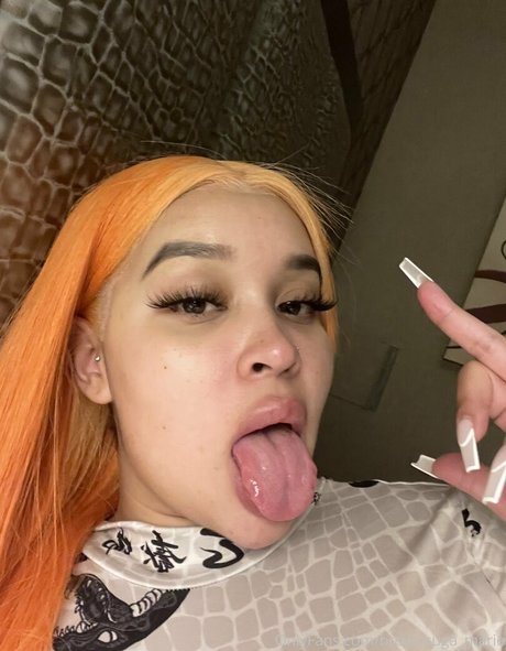 Belizeanprincesss nus étoiles image