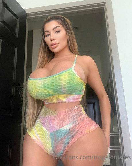 Ms Palomares actrice pornographique des photos