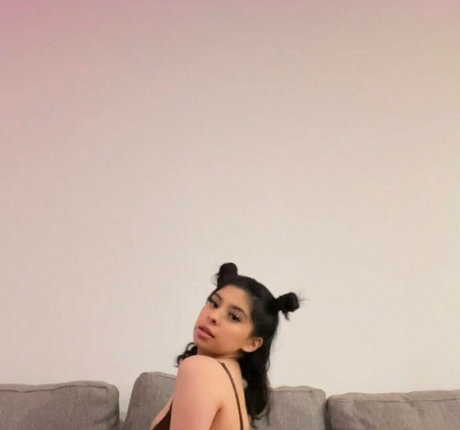 fans du visage uniquement jolis nus photos