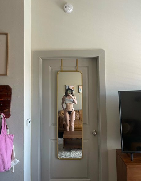 Noospsk actrice sexy galerie