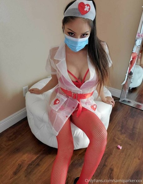 Sami Parker modèle chaud galerie