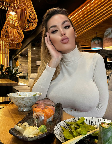 katebigboobs actrice pornographique galerie