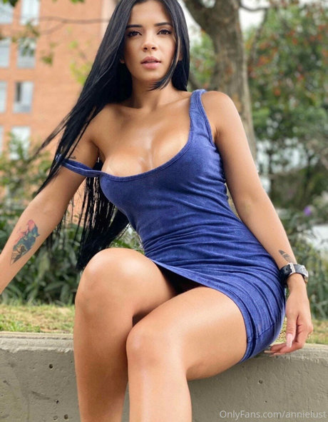 Annie Lust meilleure star du porno galerie