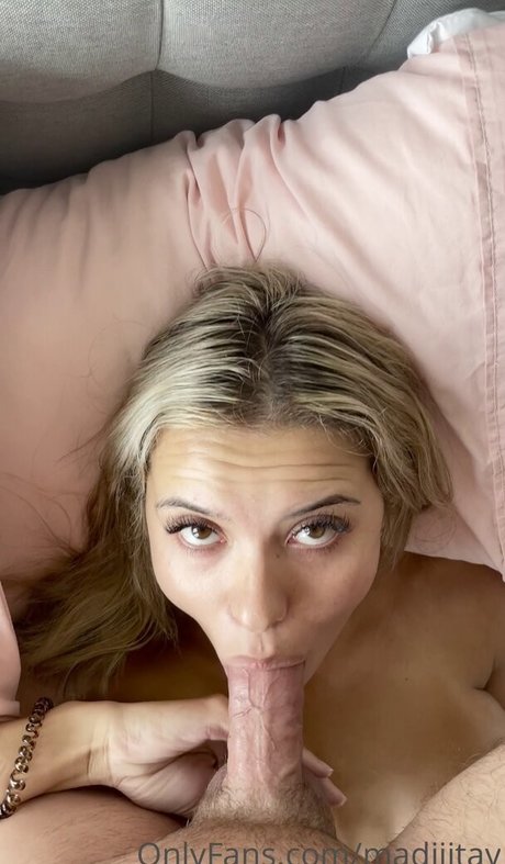 sucer des seins onlyfans sexe exclusif archive