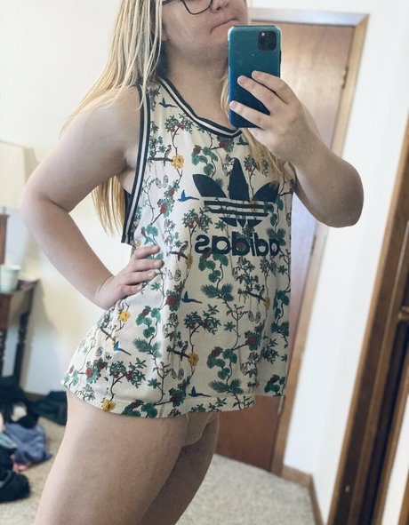 Scarlett Williams actrice libre galeries