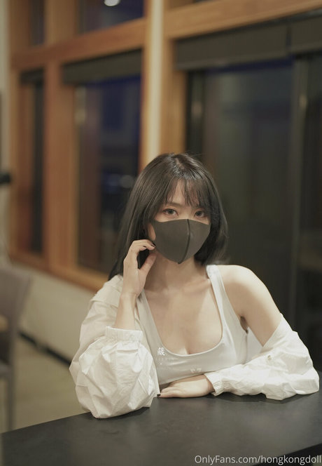 Hong Kong Doll nus star du porno galeries