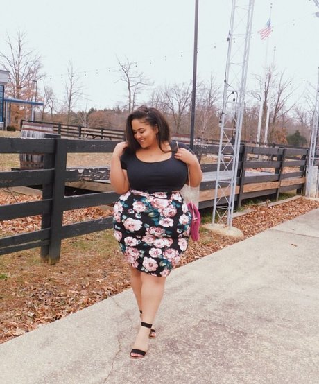 uilanibabe actrice nue img