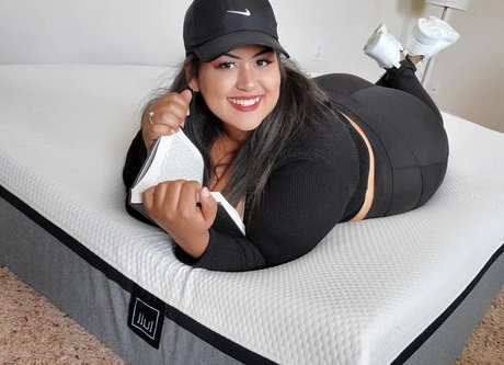 uilanibabe actrice de nus image