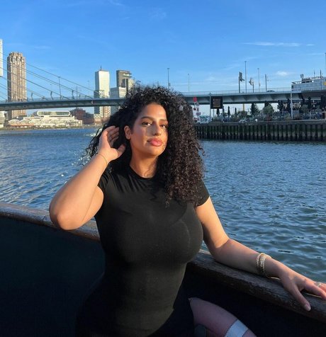 rousse tatouée onlyfans sexe pornographique collection