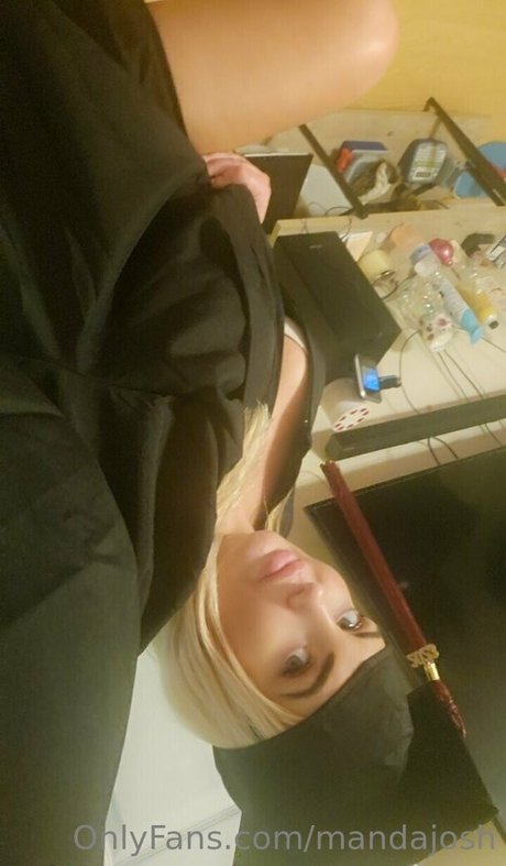 mandajosh actrice nue images